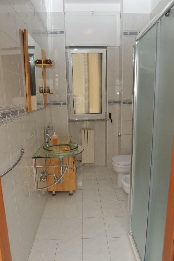 Appartement Casa Sarahouse à Tarente Extérieur photo