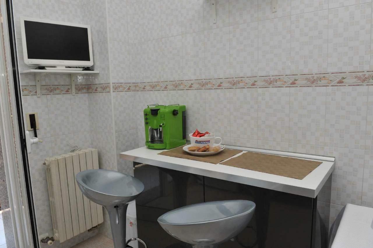 Appartement Casa Sarahouse à Tarente Extérieur photo