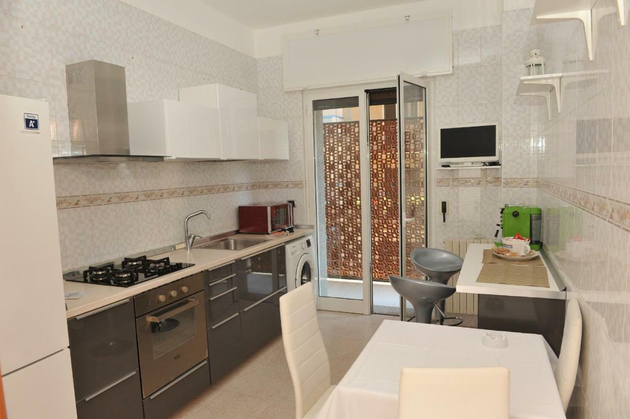 Appartement Casa Sarahouse à Tarente Extérieur photo